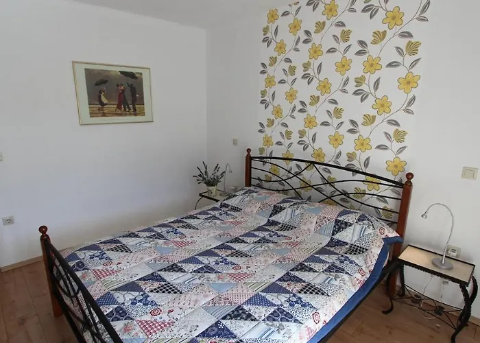 Апартаменты Ljudmila *