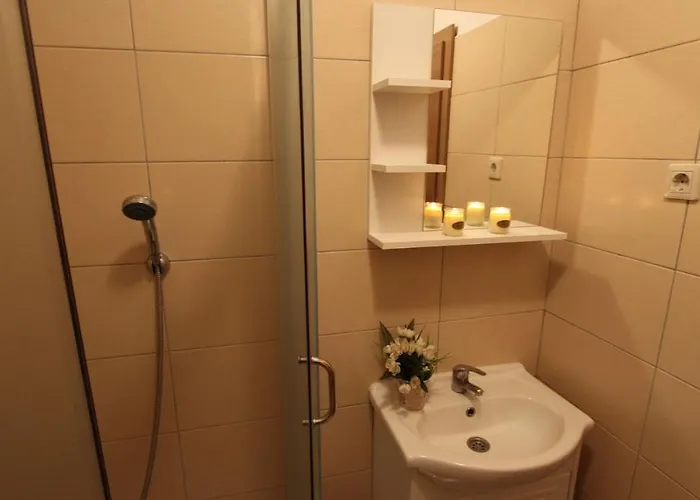 Ljudmila Апартаменты Sveti Anton (Krk)